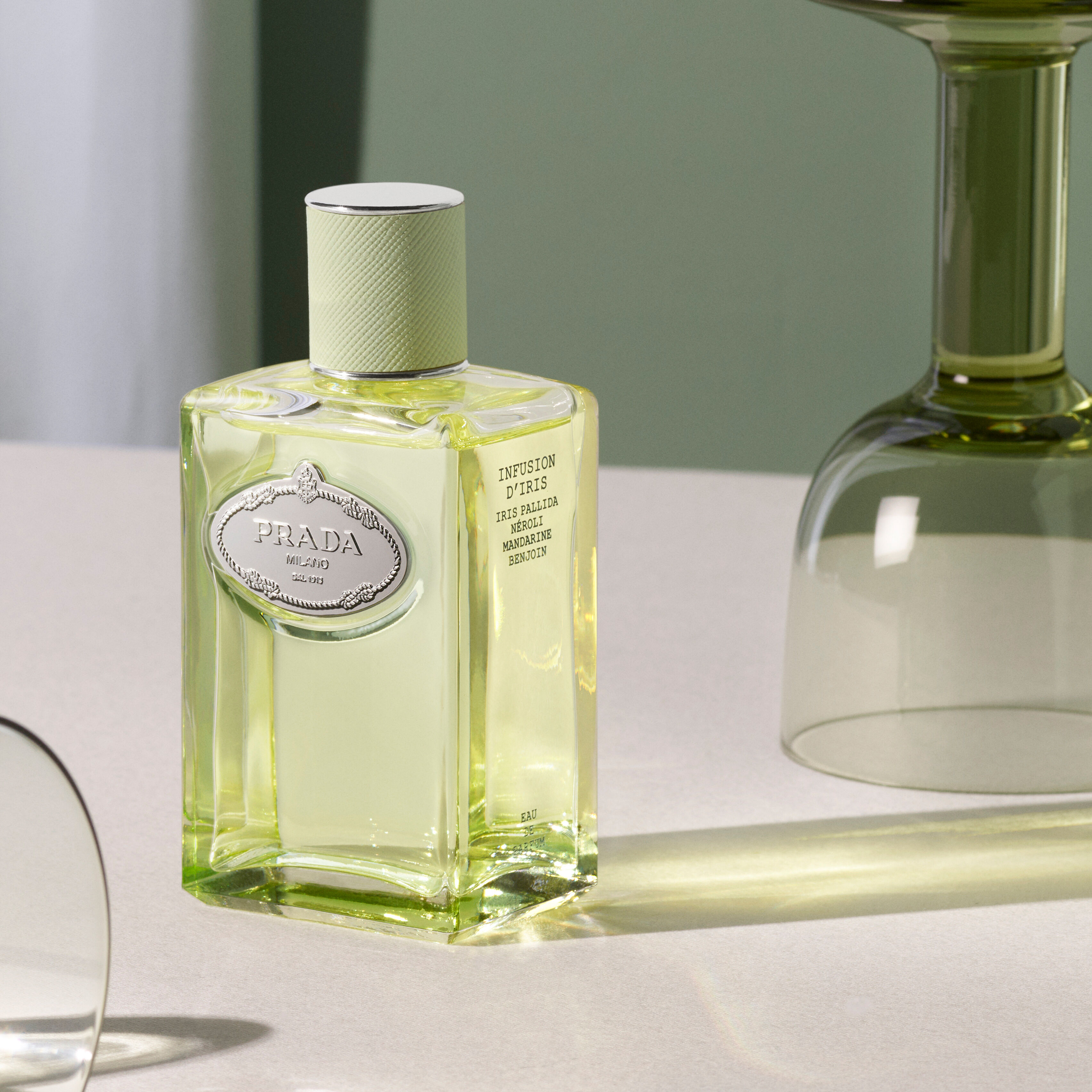 Perfume Prada Les Infusions de Prada Iris Unissex Eau de Parfum